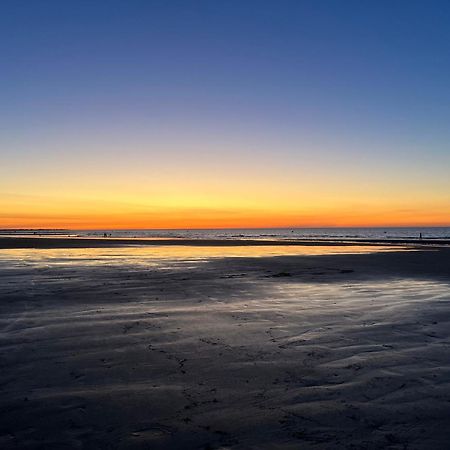 Le Nid De Plage A 100 M De La Mer Cabourg Exterior photo