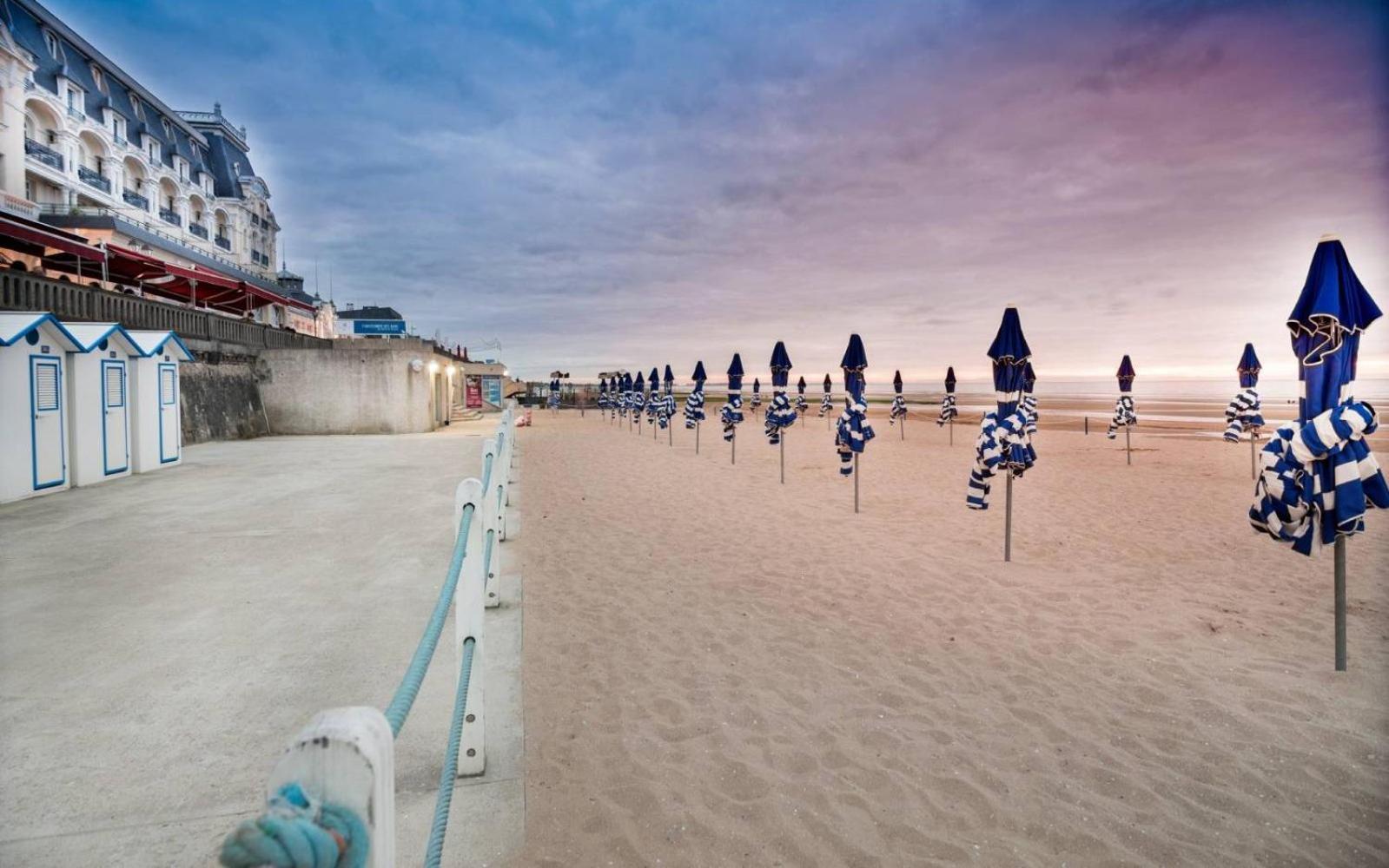 Le Nid De Plage A 100 M De La Mer Cabourg Exterior photo